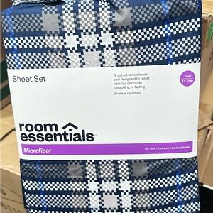 Room Essentials Navy and Gray Plaid Microfiber Sheet Set